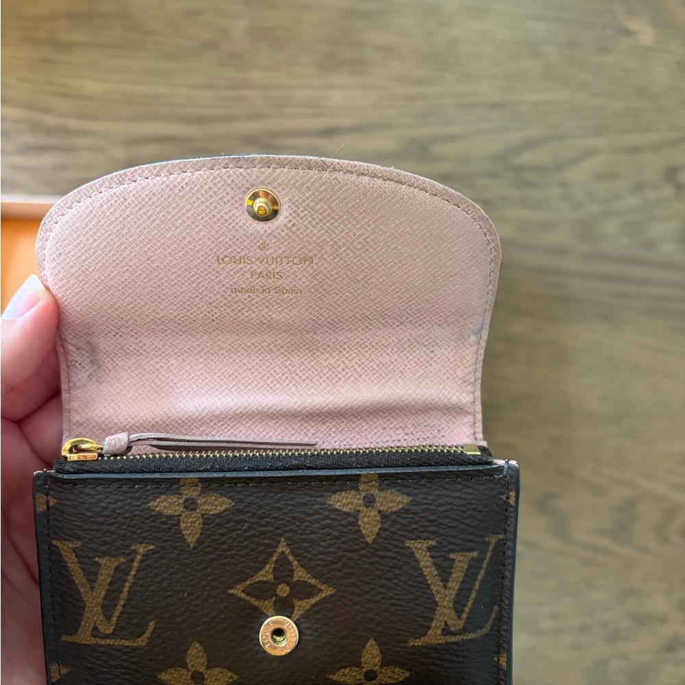 Louis Vuitton Authentic Rosalie Coin Purse (Monogram with Pink Interior) - Picture 2 of 6